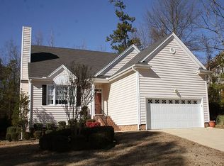 102 Acadia Ct, Cary, NC 27513