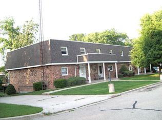 630 Caisley Ct, Morris, IL 60450
