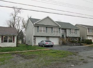 105 N George St, Ranson, WV 25438