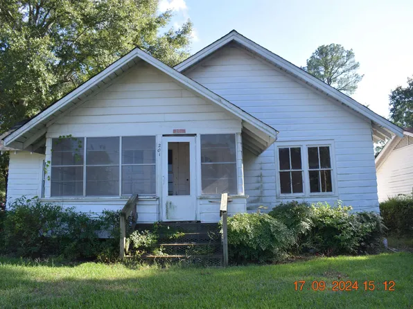 201 W Walnut Ave, Bastrop, LA 71220