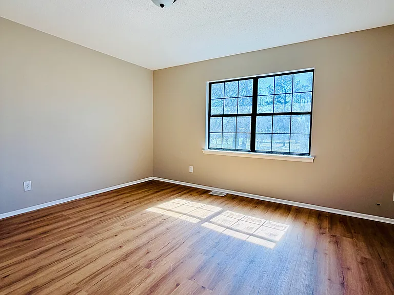 6 Almond Ct #6C — Photo 2