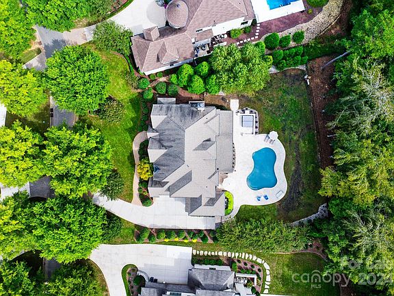 3rd image of 7812 Clovervale Dr