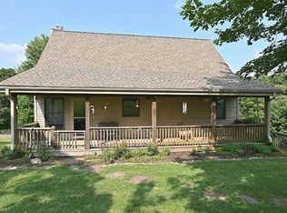 12960 New Market Rd, Dearborn, MO 64439