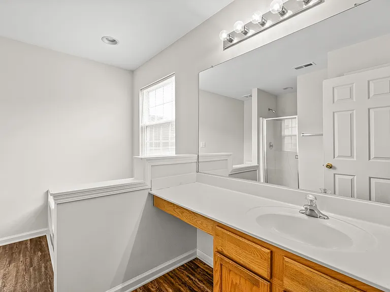 11705 Kingsley View Dr — Photo 24