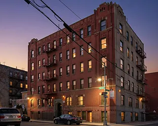 1801 Marmion Avenue in Crotona Park East