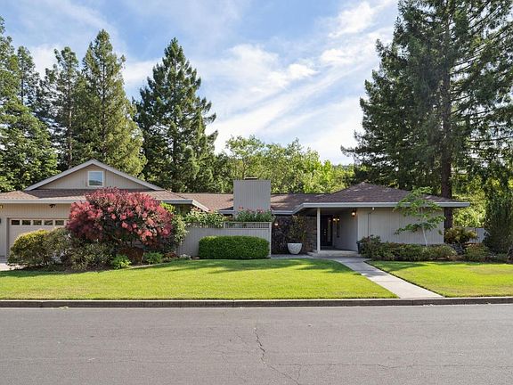 3rd image of 529 Wild Oak Court