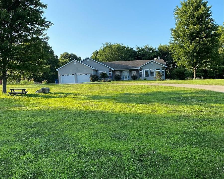 132 N Meridian Rd, Glen Carbon, IL 62034 Zillow