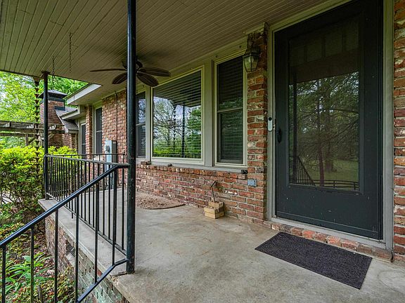 2nd image of 700 Carter Rd