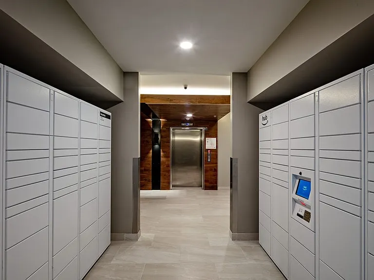 Amazon HUB package lockers for convenient, 24/7 delivery and pick up
