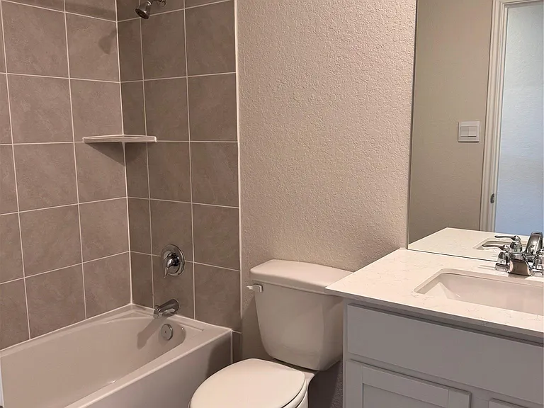 204 Steele Hbr — Photo 12