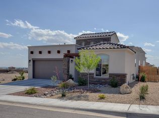 1957 Piqueito Rd, Las Cruces, NM 88011