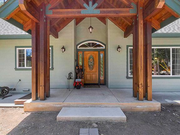 3rd image of 23026 Solitaire Ct