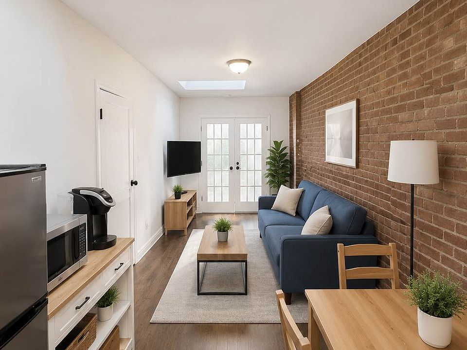 1st image of 114 E 4th St APT 6