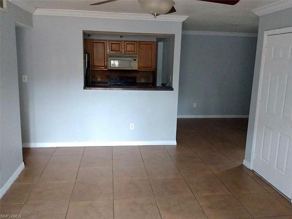 5th image of 2885 Winkler Ave APT 607