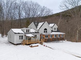 570 County Road, Bradford, NH 03221