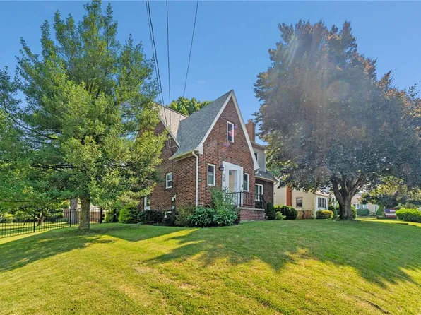 725 E Main St, Macungie, PA 18062