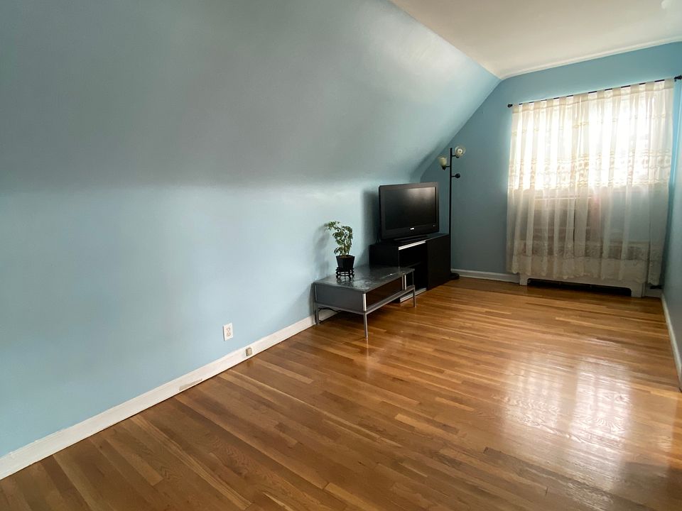 1st image of 4646 158th St Floor 2