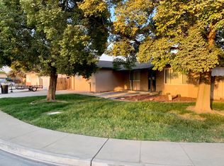 268 Spruce Pl, Lemoore, CA 93245