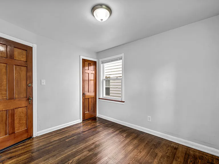 5505 South Blvd — Photo 16