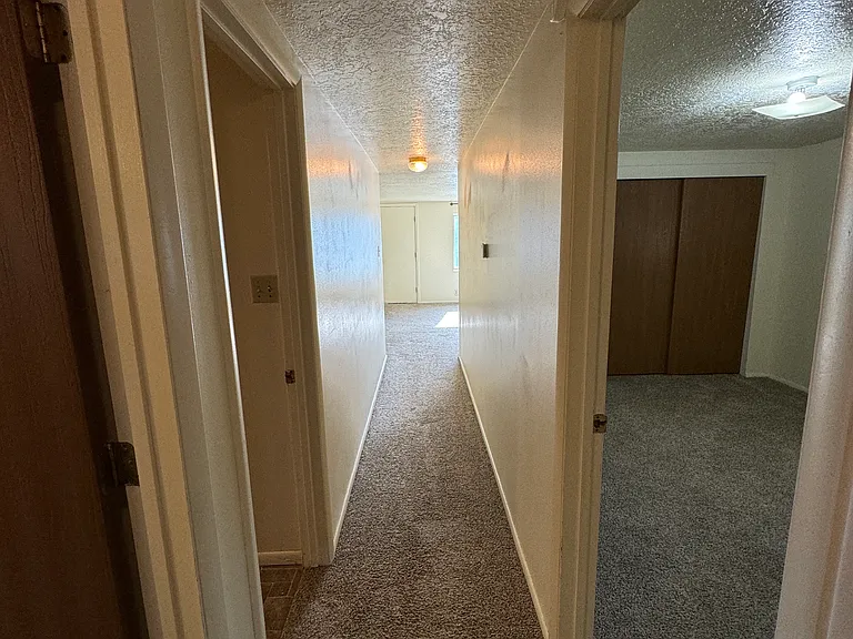 326 Lake St — Photo 5