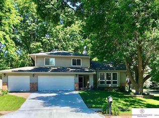 14906 Z Cir, Omaha, NE 68137
