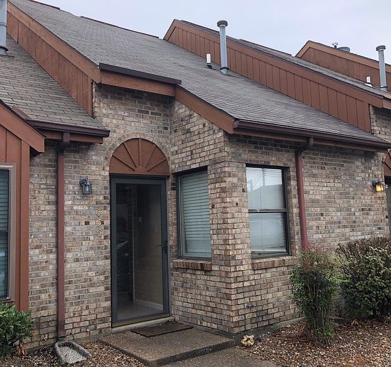 1st image of 655 Chuck Gray Ct