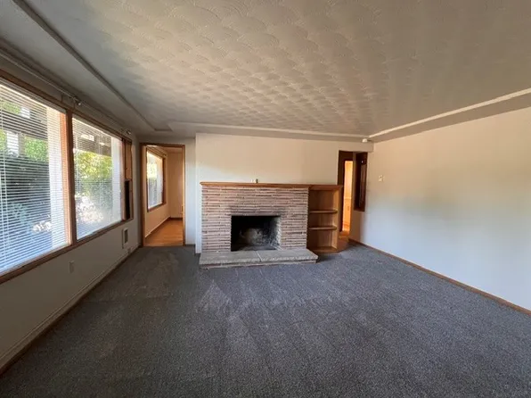407 Regents Blvd #407, Tacoma, WA 98466