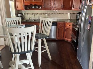 10407 Briarcliff Rd E, Jacksonville, FL 32218