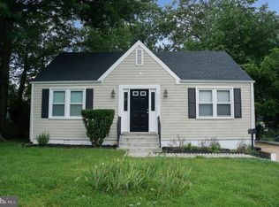 3027 Wayne Rd, Falls Church, VA 22042