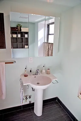 Rented by Keller Williams NYC | media 37