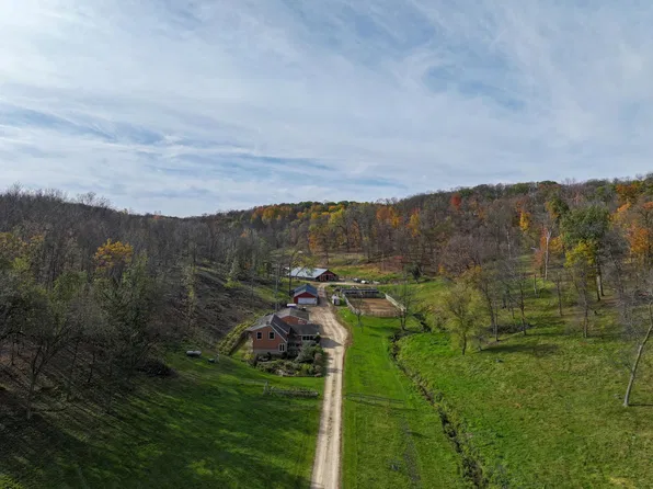 9263 88th Ave NW, Pine Island, MN 55963