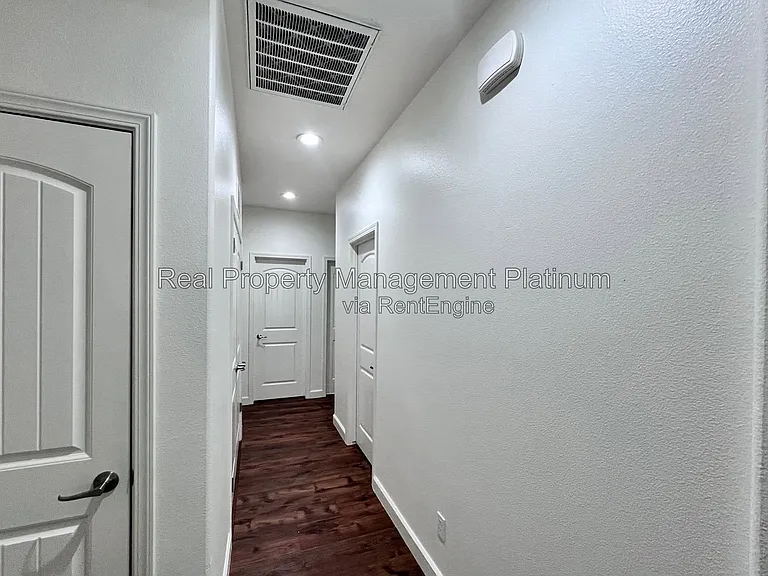 1697 N Connery Ln — Photo 23