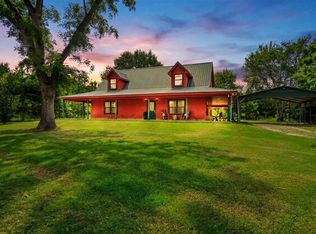 517 Countyline Rd, Kennard, TX 75847