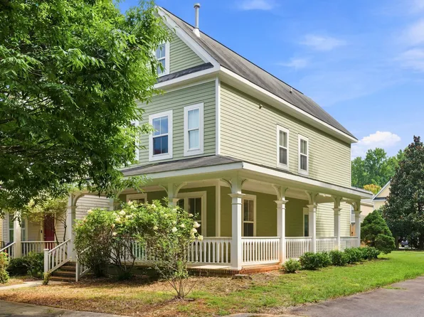 319 Danbury Ct, Pittsboro, NC 27312