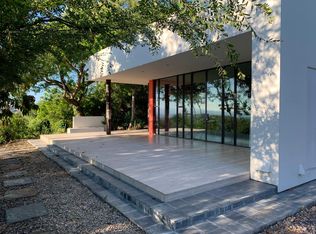 302 Sunrise Cir, Vista, CA 92084