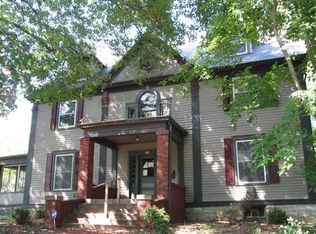 712 Euclid Pl, Alton, IL 62002