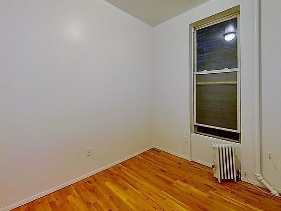 5th image of 693 9th Ave #2FRONTN