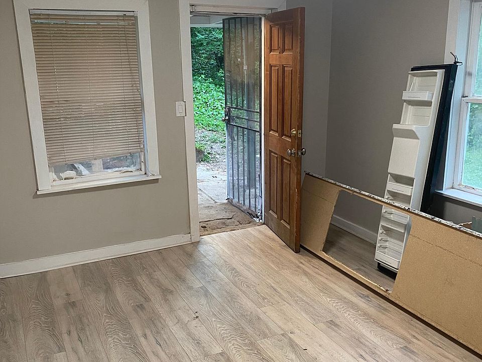 2nd image of 2375 N Circle Dr NW #B