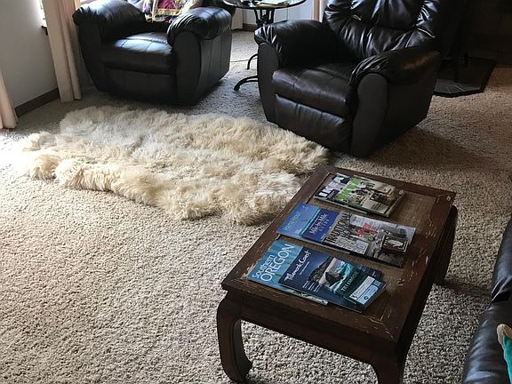 5th image of 35480 Salal Ln