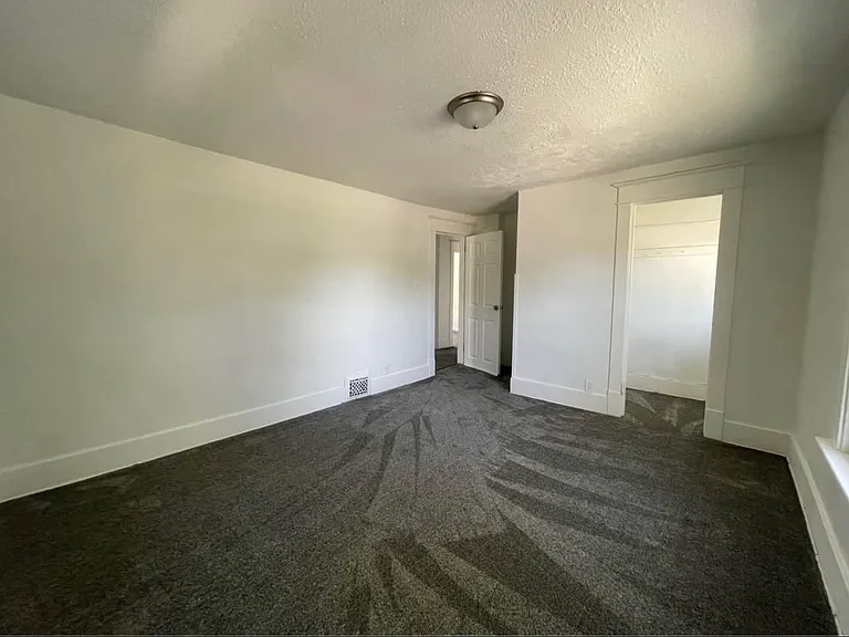 420 Haney Ave — Photo 13
