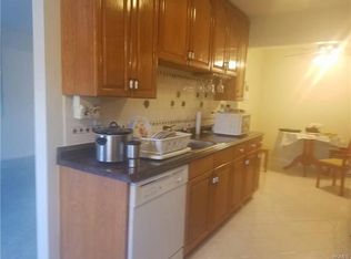 14 New Holland Vlg, Nanuet, NY 10954