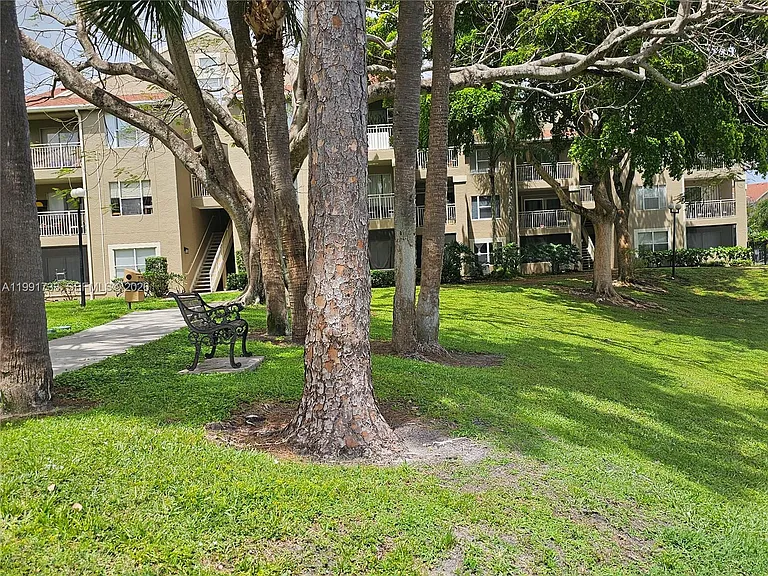 1780 Palm Cove Blvd #6202 — Photo 15