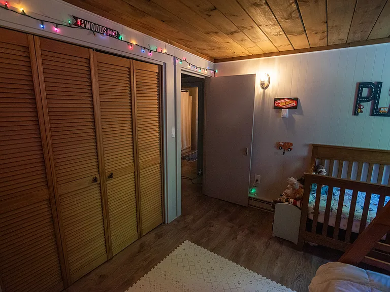 108 Ashuelot Dr — Photo 32