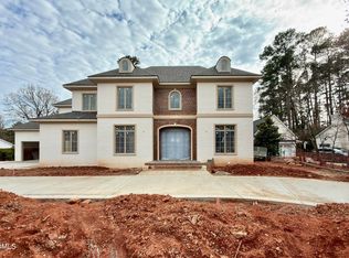 6832 Greystone Dr, Raleigh, NC 27615