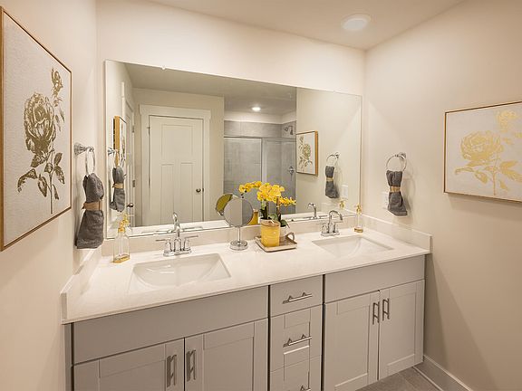 Dallas floorplan modeled in another Meritage Community.