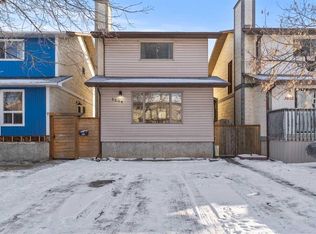 3804 62nd St NW, Calgary, AB T3B 5E2