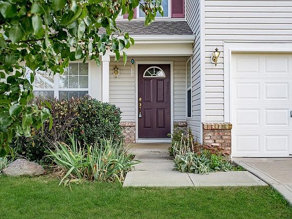 2nd image of 8417 Waterleaf Dr
