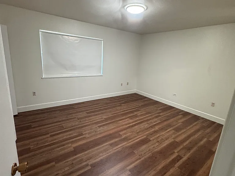 604 River Oaks Dr — Photo 7