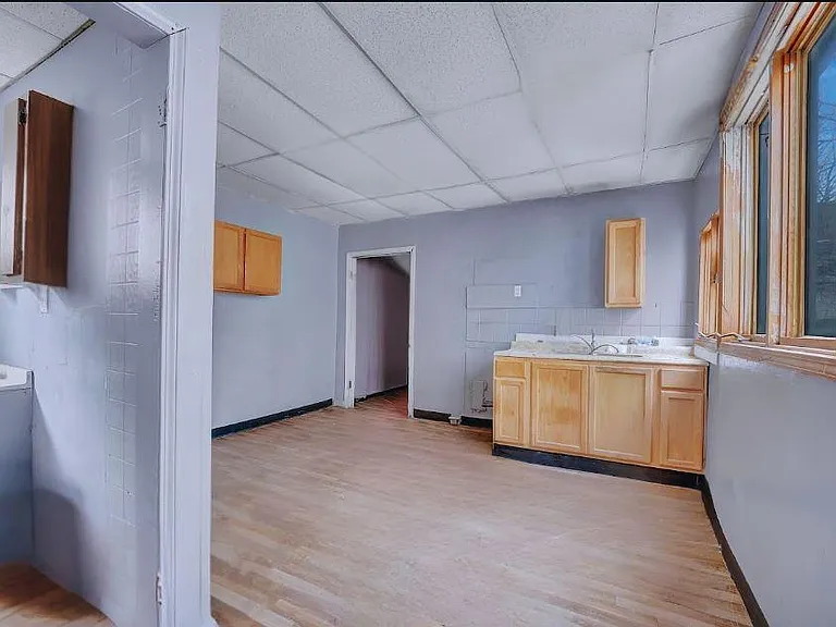 145 Arkansas St — Photo 18