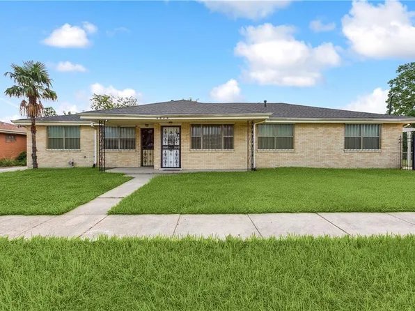 4925 Rhodes Dr, New Orleans, LA 70126
